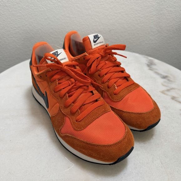 Nike Internationalist Electric Orange Dark Grey - 631754-801 Size 7 - Picture 2 of 6